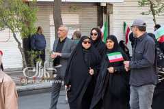 حضور وزیر راه و شهرسازی و معاون ایشان در مراسم چهلمین روز شهادت رهبر انقلاب